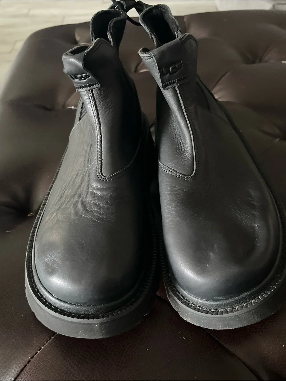 UGG Men’s Black Chukka Boots